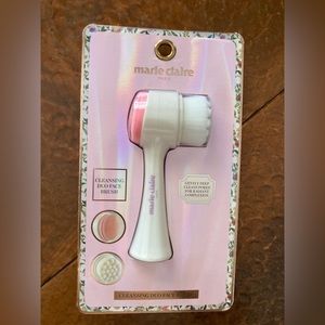 Marie Claire Duo face cleansing brush 3/$18